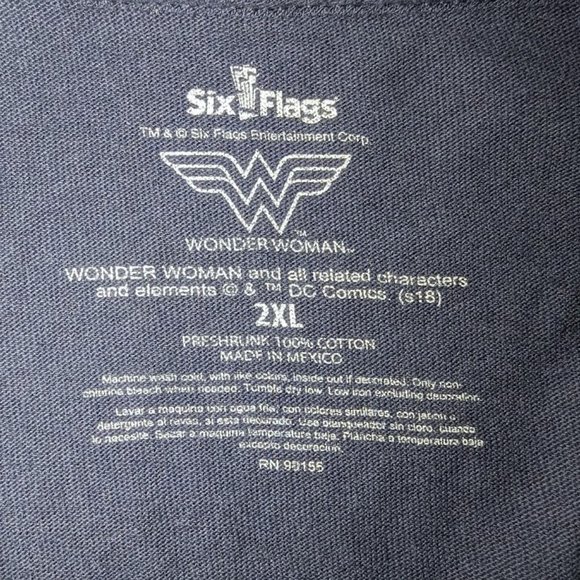 Six Flags Fiesta Texas Wonder Woman Golden Lasso Coaster Navy T Shirt 2XL NWT - Picture 3 of 5